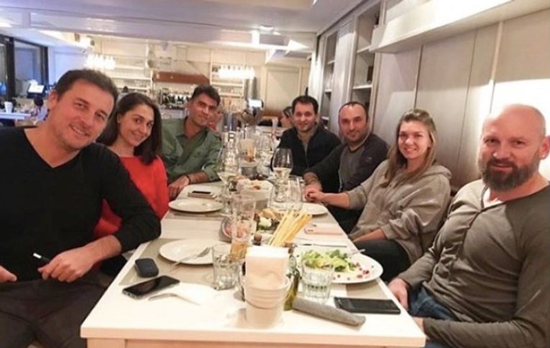 Cu cine a ieșit Simona Halep la restaurant