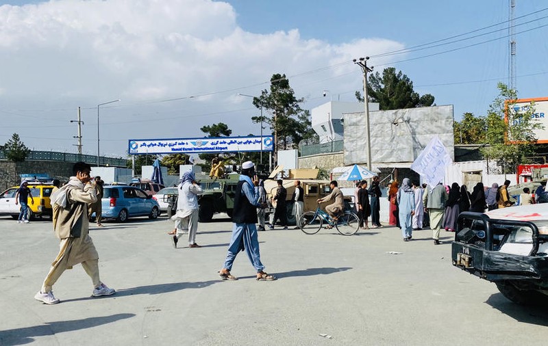 Haosul de pe aeroportul din Kabul blochează sosirea ajutoarelor medicale