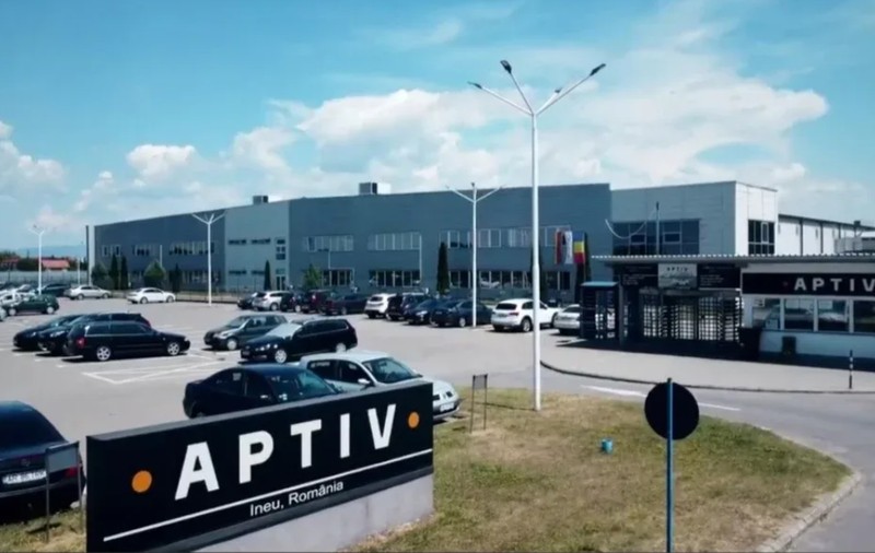 O fabrică de piese auto din România se mută în afara UE și aproape 1000 de oameni vor fi concediați