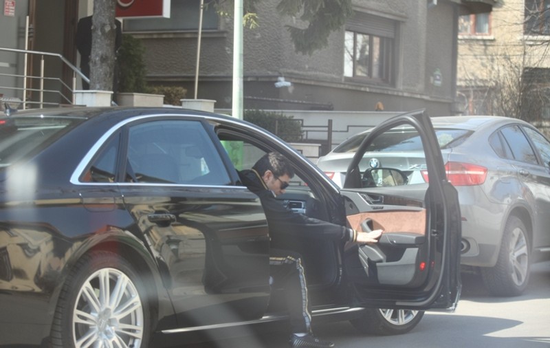 Borcea calcă pe moale: poartă încălţăminte specială de 100 $/ Treningul costă 300 $