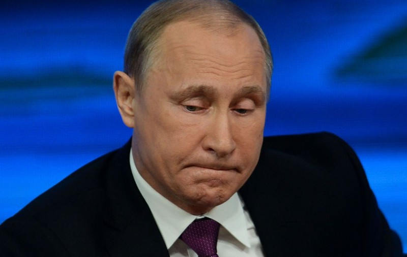 Gafă uriașă a lui Vladimir Putin! Cum a insultat un ziarist care a suferit două atacuri cerebrale | VIDEO 