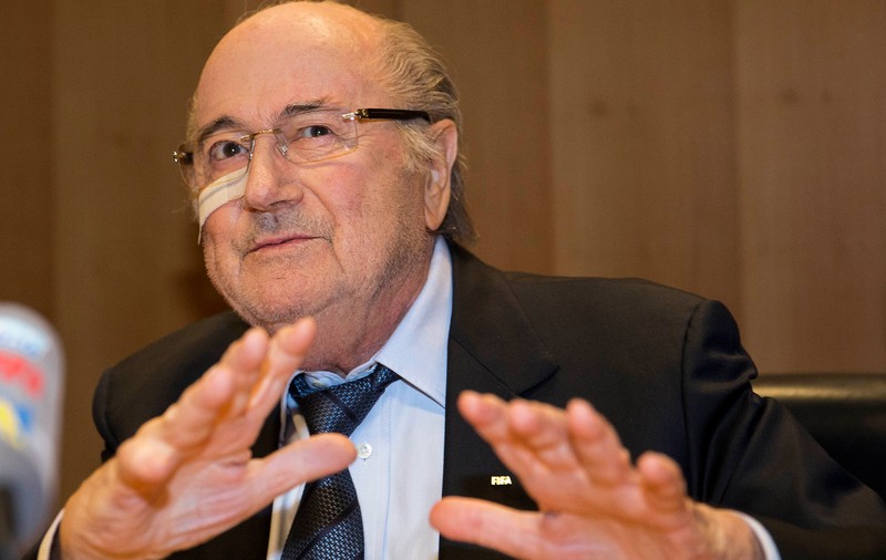 Sepp Blatter își plânge singur de milă: ”Plecarea mea, o tristețe”