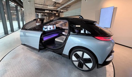 Un prototip de mașină autonomă produsă de Verne.