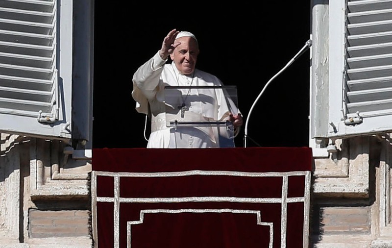 Papa Francisc: „Consumerismul a pus sechestru pe Crăciun”