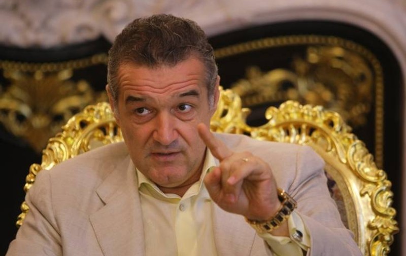 Gigi Becali vrea să mute Steaua la Clinceni, dar poate pierde sigla şi numele echipei