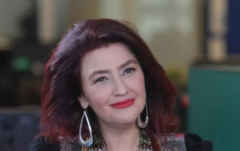 Cu ce se ocupă Rita, fiica Ronei Hartner, la 15 ani. Renunțase un an la școală ca să stea cu mama ei