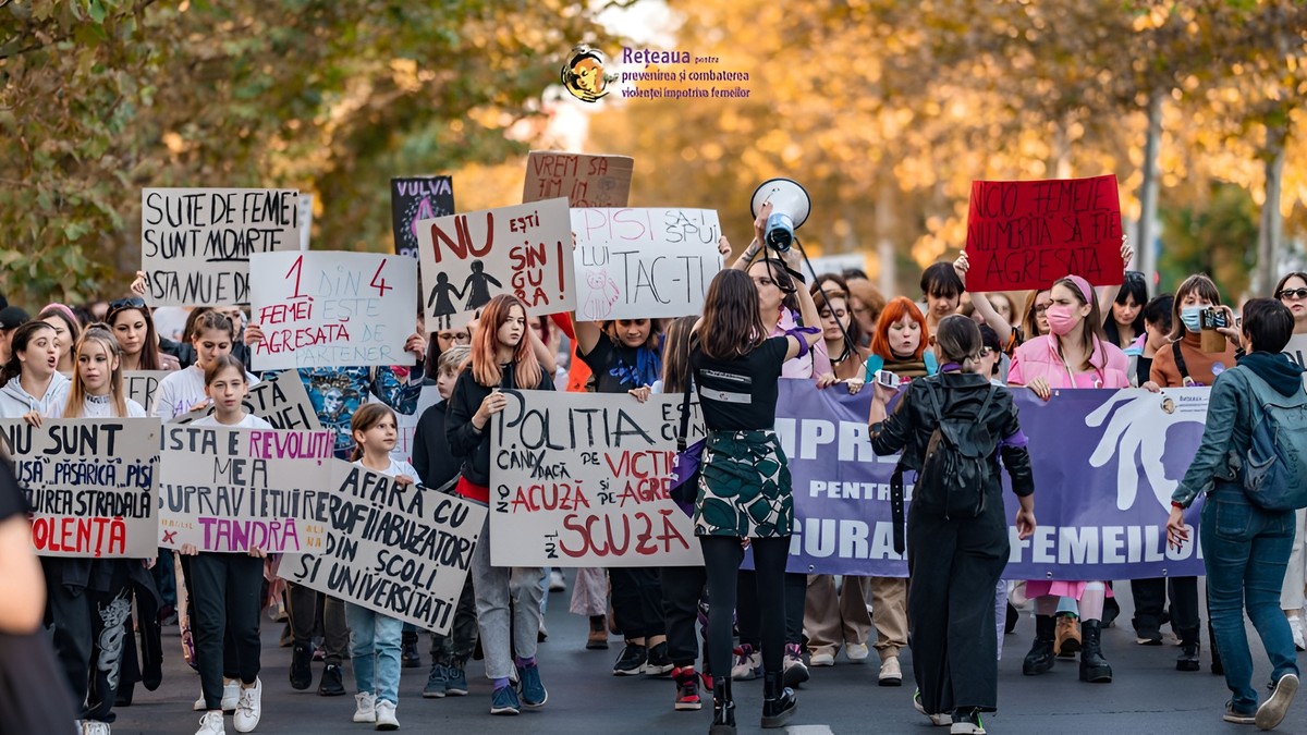 Miting impotriva violentei sexuale. foto centrul filia