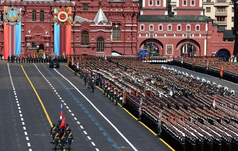Ucraina promite că va ataca Rusia în timpul paradei de Ziua Victoriei, după ce a fost lovită cu peste 850 de drone