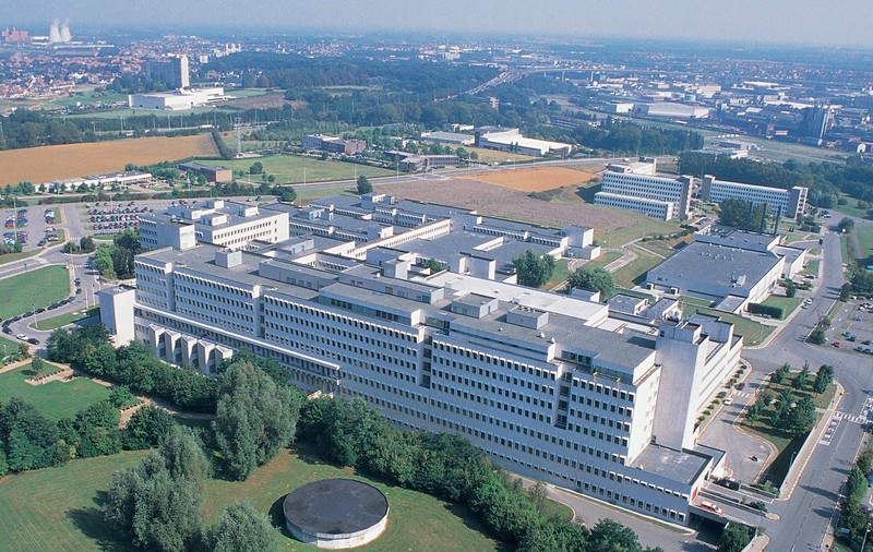 Cum arată Spitalul militar Regina Astrid din Belgia, unde este internat medicul Cătălin Denciu