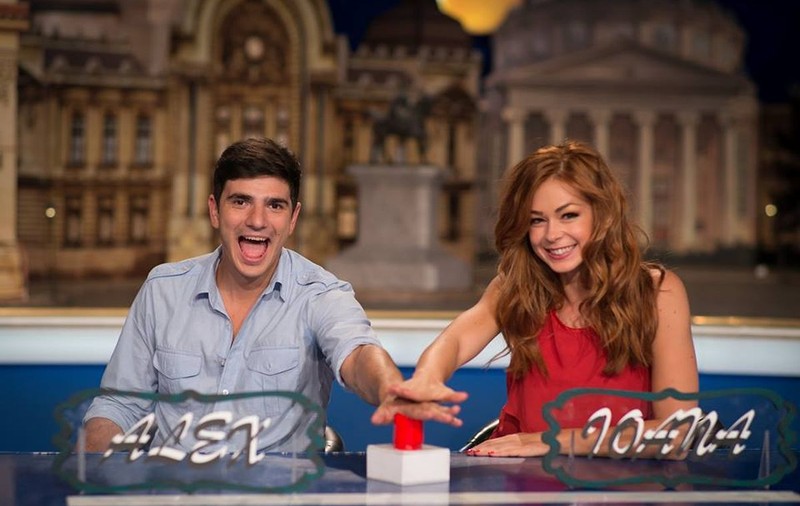 LIBERTATEA a AVUT DREPTATE! ALEX şi IOANA, PREZENTATORII de la "CRONICA CÂRCOTAŞILOR"! | FOTO