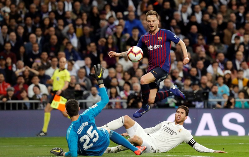 VIDEO / La Liga, etapa a 26-a. Real - Barcelona 0-1. ”Extratereștrii” s-au desprins la 12 puncte. Atletico, formalitate la San Sebastian