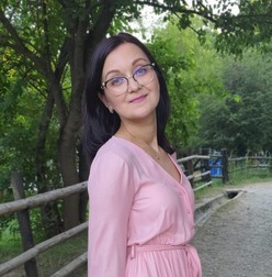 Adriana Zgăvârdici, medic infecționist