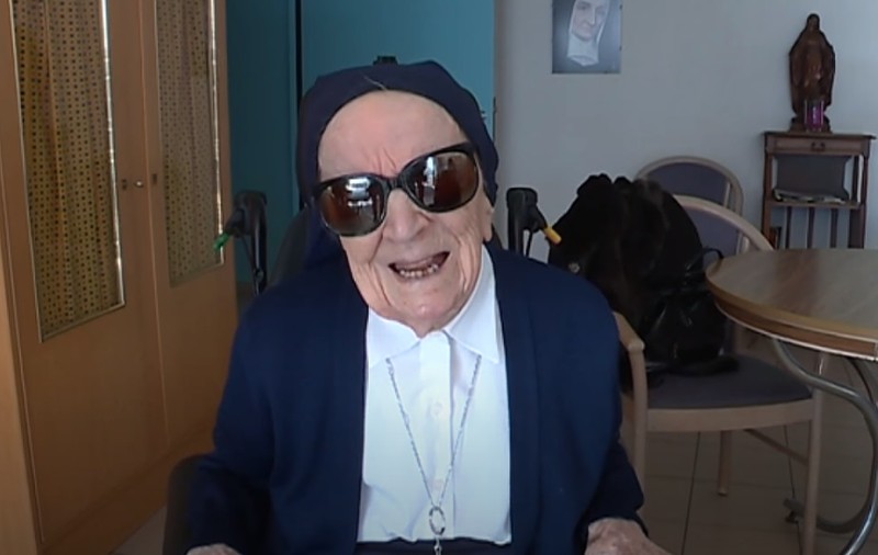 O călugăriță de 116 ani, cea mai în vârstă persoană din Europa, s-a vindecat de COVID