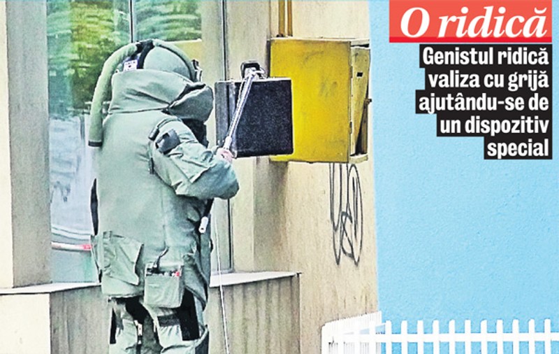 Incredibil! Chemat la o intervenţie, un genist a scăpat valiza cu «bomba» | VIDEO