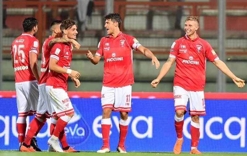 Vlad Dragomir a debutat la Perugia, în victoria cu 2-0 contra celor de la Ascoli
