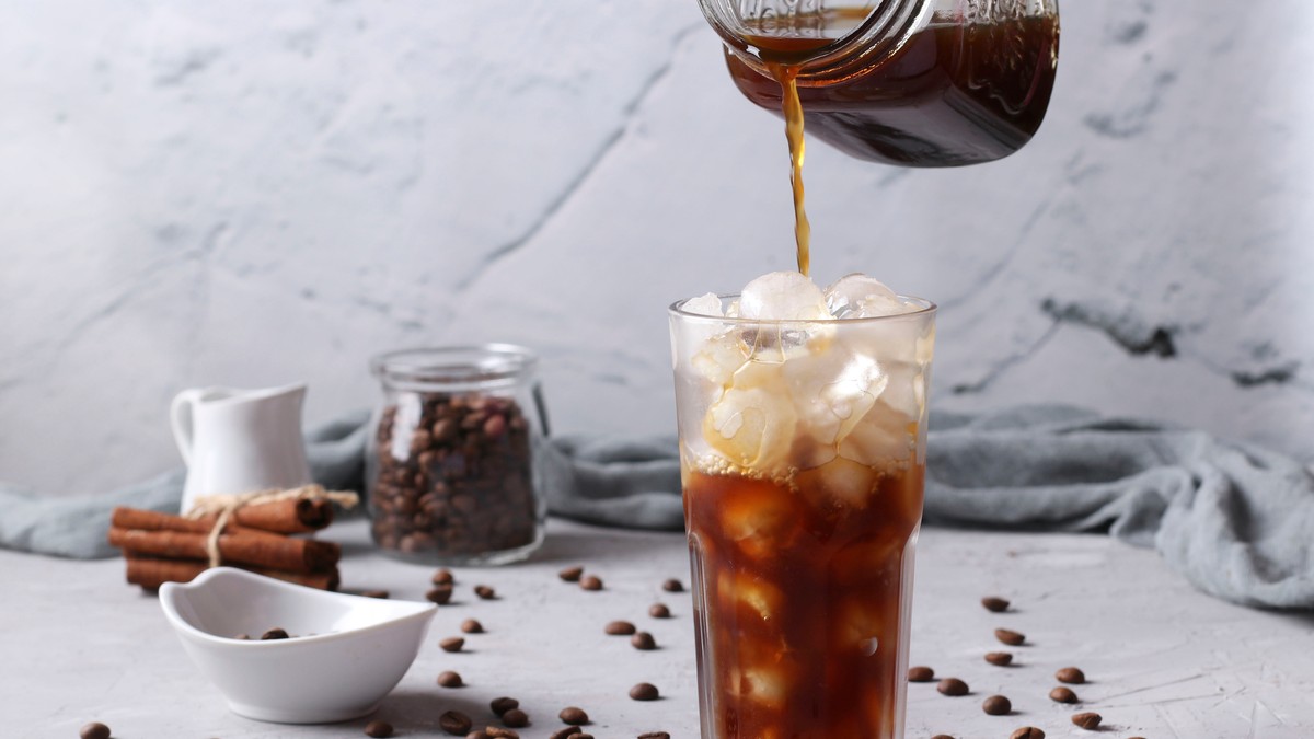 Rețete de băuturi de vară cu cafea