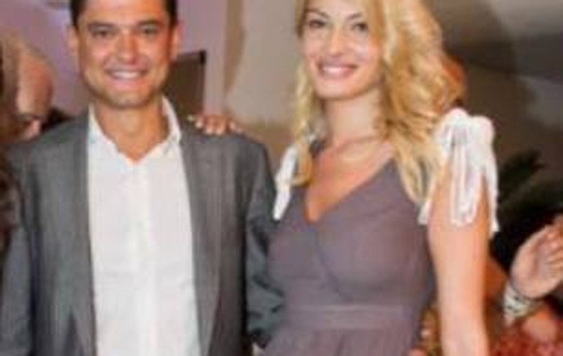 Alin Gălăţescu o DESFIINŢEAZĂ pe Valentina Pelinel: "Este SĂRĂCUŢĂ în exprimare"