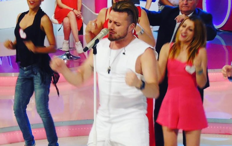Ce face Tavi Clonda în lipsa nevestei, Gabriela Cristea. "Acum, sper să vină soția acasă" | VIDEO
