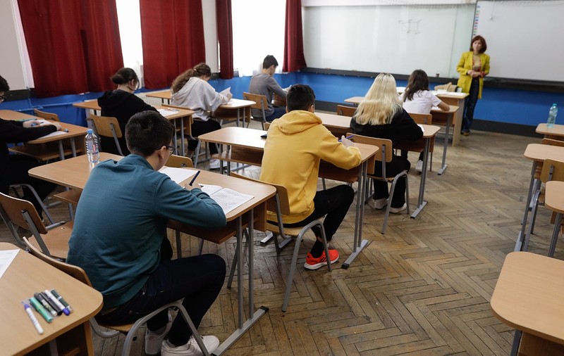 Bugetul Educației și Cercetării scade cu aproximativ 14% față de cel de anul trecut și este mai puțin de jumătate decât cel prevăzut în lege