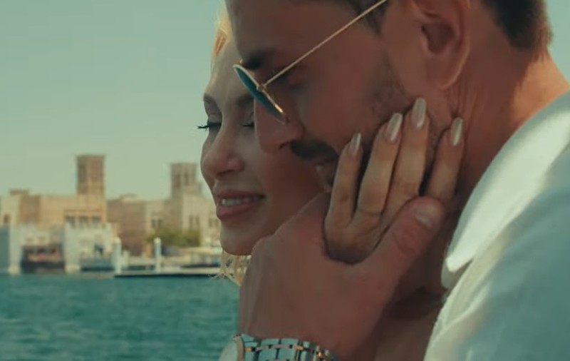 Andreea Bălan, în tandrețuri cu un model masculin celebru în Dubai. Fanii au reacționat: „Te-ai potrivi cu el mult mai bine decât cu Jador”