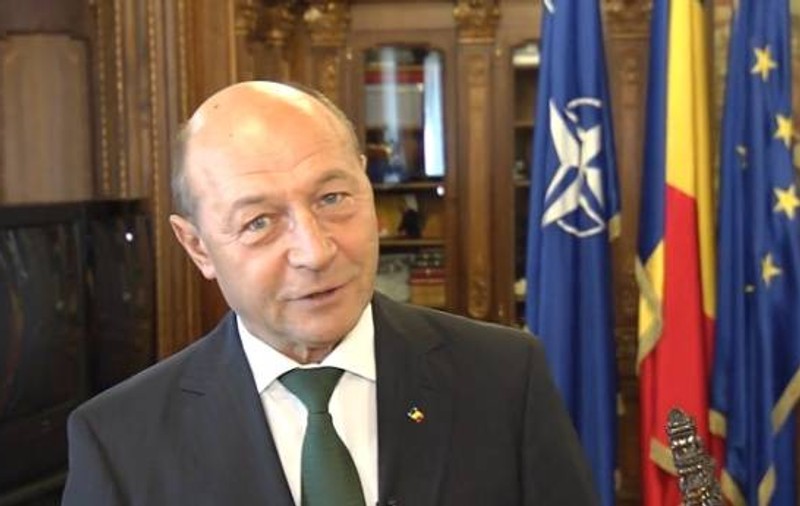 Traian Băsescu, ATAC la Guvernul Ponta: ”Acum au cumpărat mașini, investiții neinspirate”