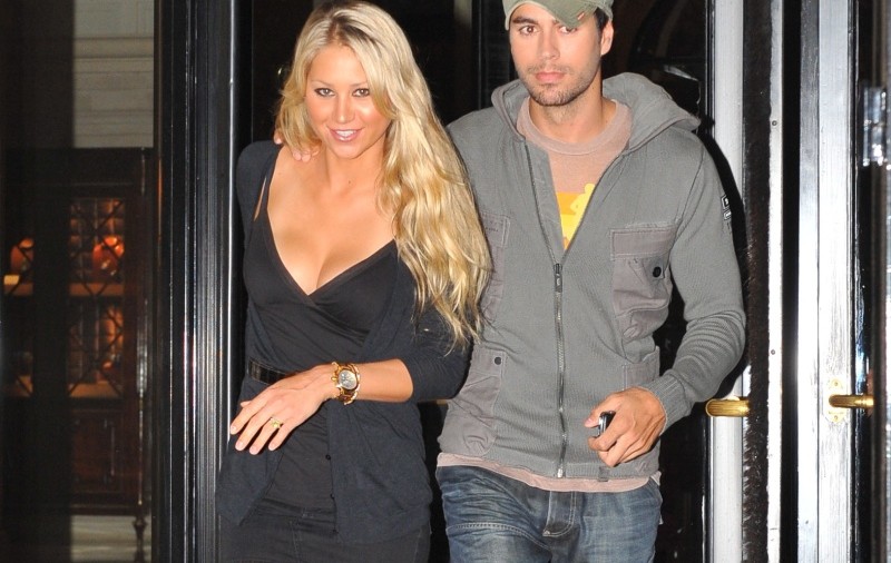 Anna Kournikova se mărită cu Enrique Iglesias?