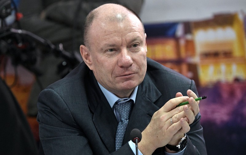 Rusia se va întoarce cu 100 de ani în trecut, avertizează cel mai bogat om de afaceri rus. Ce-i cere Vladimir Potanin lui Putin