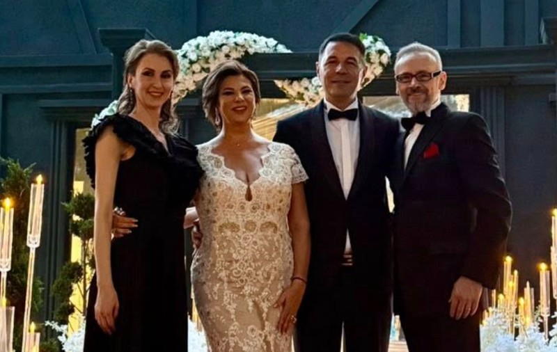 Mihaela Borcea și Sorin Rap s-au căsătorit. Primele imagini de la nunta lor, unde Mihai Albu și Romanița Iovan au fost printre invitați