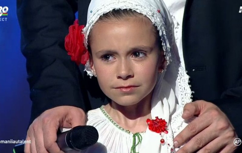 Prima eliminare la Romanii au talent. Lacrimile unei copile i-au frânt inima Andrei