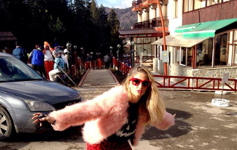 Andreea Bănică FACE HAZ DE NECAZ! Uite ce a găsit la munte | VIDEO