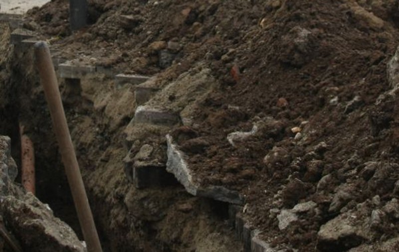 Şocant! Un muncitor din Craiova, decapitat de un coleg care încerca să-l salveze