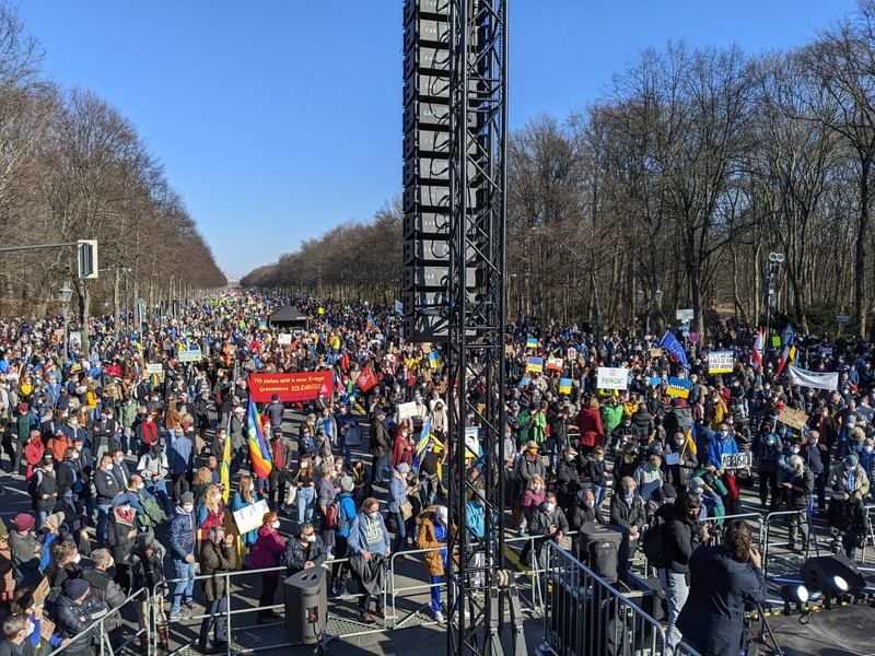 Al doilea cel mai mare protest din Berlin, de la începutul războiului