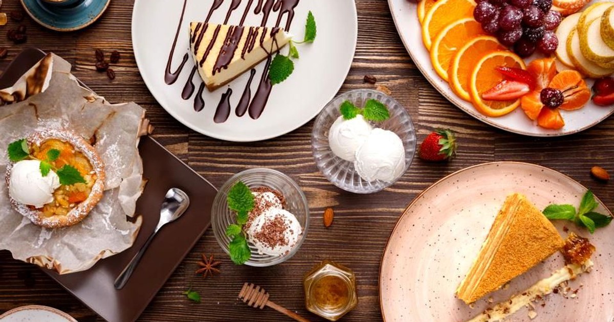 Prajituri de Paste, retete de deserturi masa de Paste