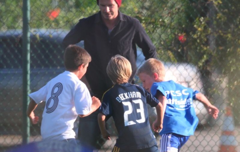 Băieţii cuplului Victoria şi David Beckham, fani Justin Bieber
