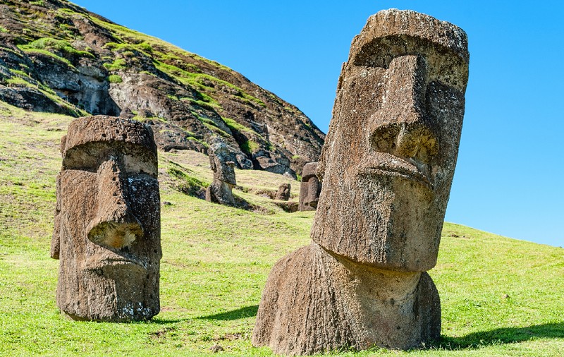 Misterul Moai, elucidat după secole: oamenii de știință au identificat populația care a ridicat statuile din Rapa Nui