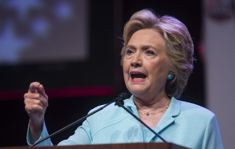 Hillary Clinton a fost implicată într-un accident