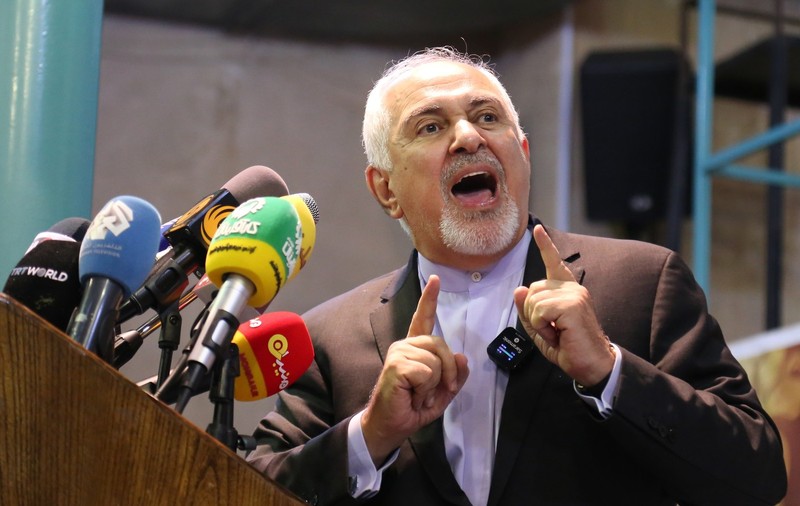 Un fost președinte și un fost ministru de externe din Iran sunt considerați „trădători” și amenințați cu moartea, după ce au pledat pentru pace cu SUA