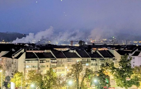 Incendiu puternic la Bistrița, provocat de o femeie. Foto Bistrițeanul