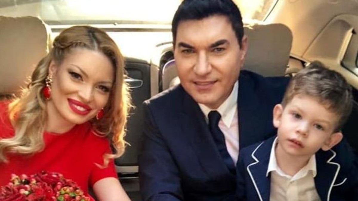 Cât a dat Cristi Borcea pe verghitele de la nunta cu Valentina Pelinel. Inelul de logodnă al blondei costă mult mai mult | FOTO