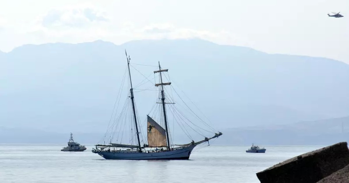 VIDEO Mărturia cutremurătoare a unei supraviețuitoare de pe iahtul scufundat în Sicilia: „Timp de două secunde, mi-am pierdut bebelușul în mare”