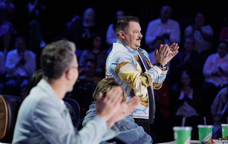 „Românii au talent”, 3 aprilie 2026. O scriitoare transformă durerea în curaj pe scena de la Pro TV. „Vreau să nu mai fiu constrânsă de rapoarte, de structură”