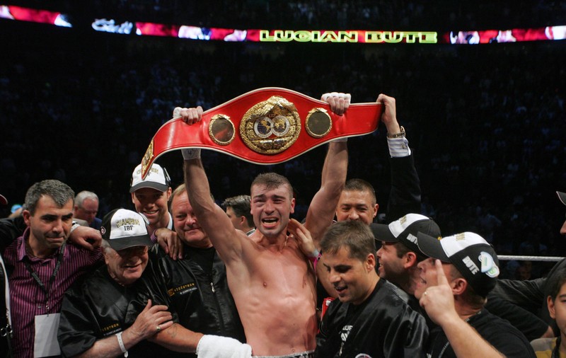 Lucian Bute este gata să se bată din nou pentru centura mondială IBF. ^S-a stabilit data la care ”Mister KO” va boxa împotriva lui James DeGale. Meciul va avea loc în Canada