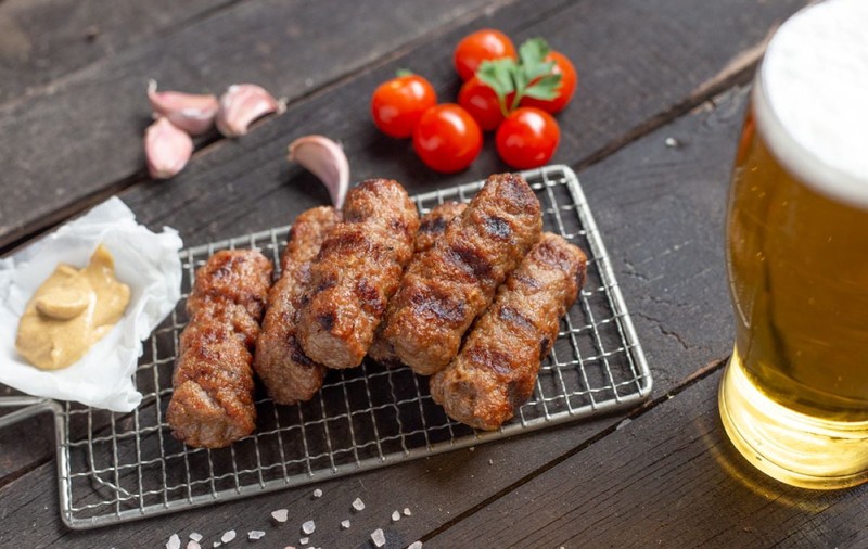 Top 6 garnituri gustoase pentru mici, care nu sunt cartofi prăjiţi