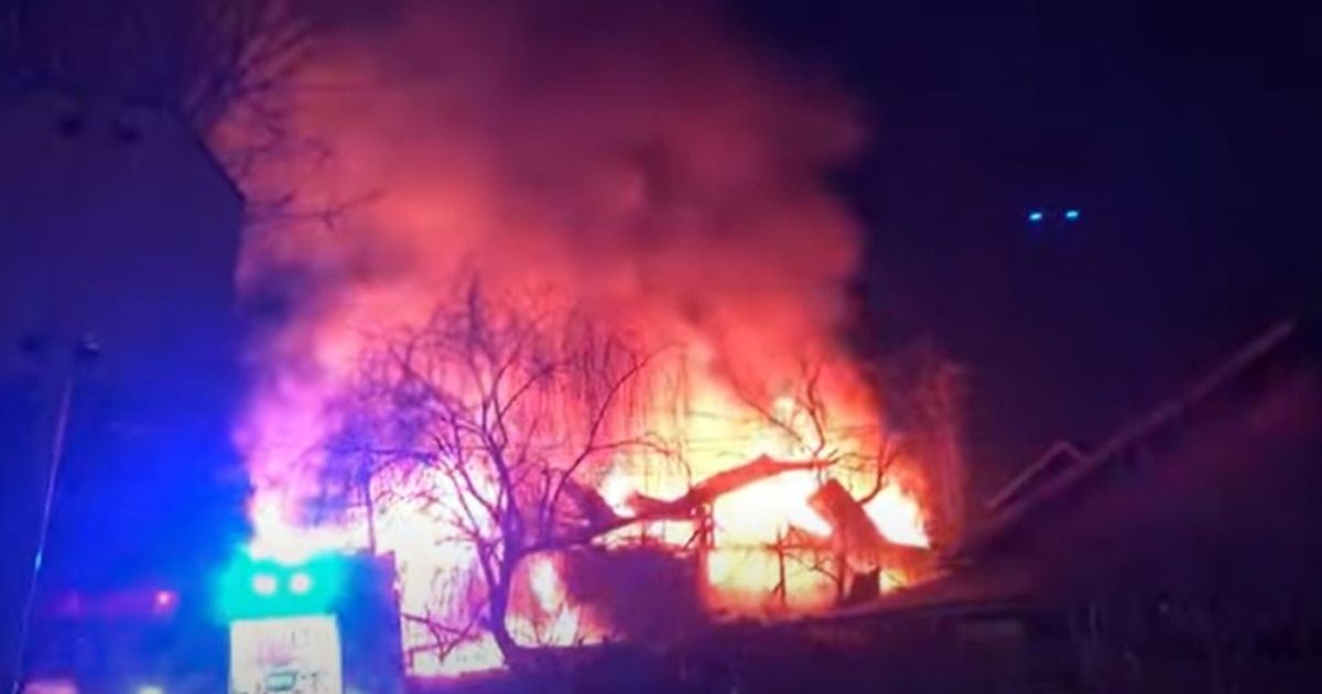 Incendiu care a cuprins două case în Ploiești și a rănit 3 cadre militare, 7 februarie 2025