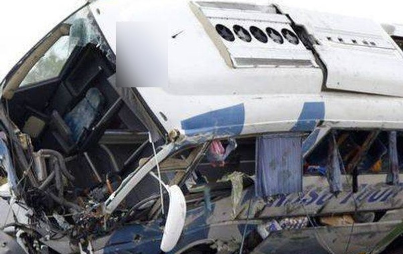 ACCIDENT de AUTOCAR în SPANIA, soldat cu 9 morți și 22 de răniți! O ROMÂNCĂ, printre VICTIME