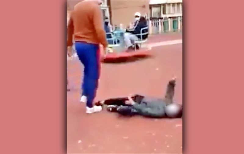Bărbatul din Hunedoara care a dat de pământ cu nepotul său a fost arestat. Familia agresorului, preluată de Protecția Copilului