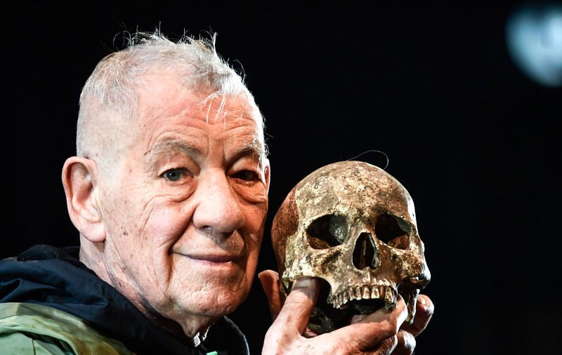 „A fi sau a nu fi...”. De ce face bine în pandemie o scurtă lectură a celebrului monolog al lui Hamlet