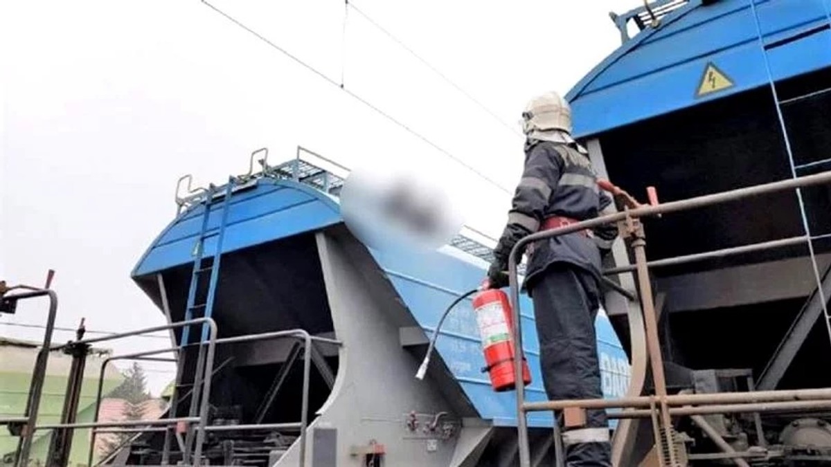 Campania CFR după ce 15 oameni au murit electrocutați pe calea ferată