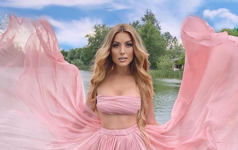 Elena Gheorghe își serbează astăzi fiica. Amelie a împlinit 3 ani. „Dorințele spuse din suflet sunt auzite și se împlinesc”