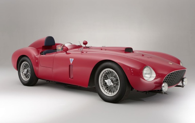 Unul dintre cele mai rare modele Ferrari, scos la licitaţie pentru o sumă fabuloasă | FOTO